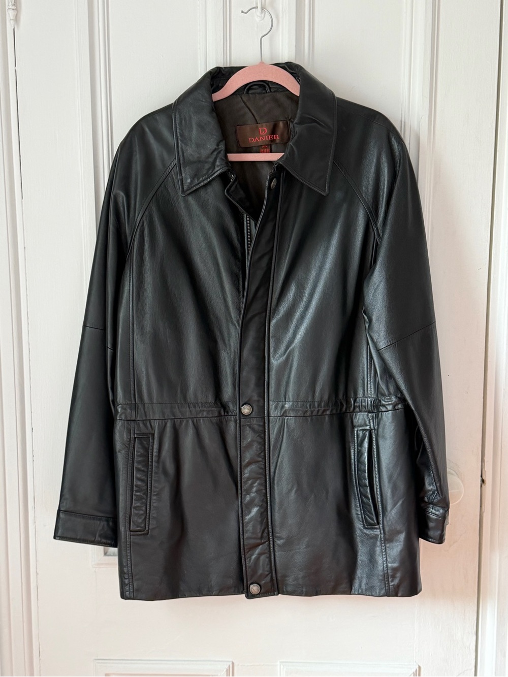 Men’s Danier Classic Black Leather Zip Front Fully Lined Car Coat Size Medium